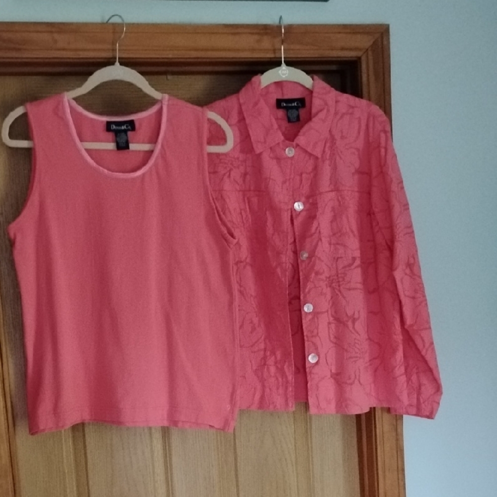 DENIM&CO CORAL TANK WITH LONG SLEEVE FLORAL BLOUSE SET MEDIUM EUC